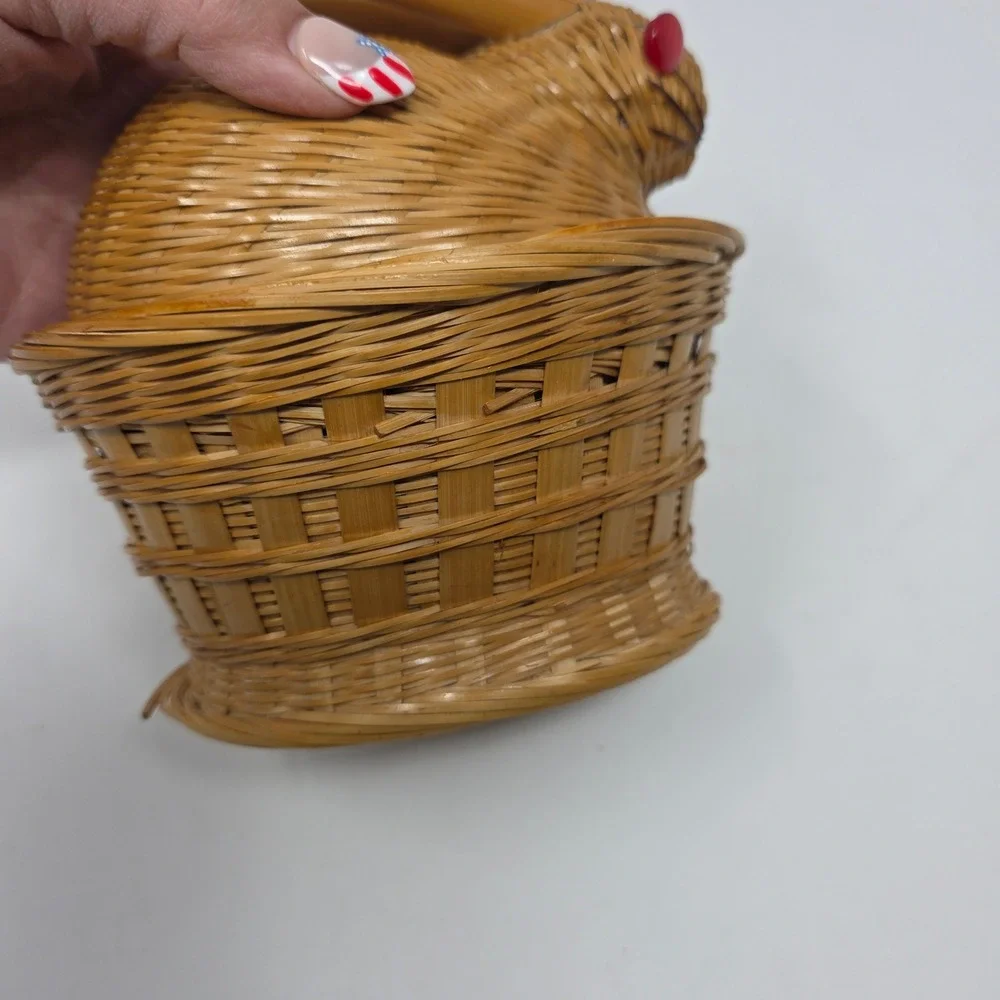 Unbranded Woven Bunny Rabbit Basket Natural Tan Red Eyes Bamboo Ears Decor